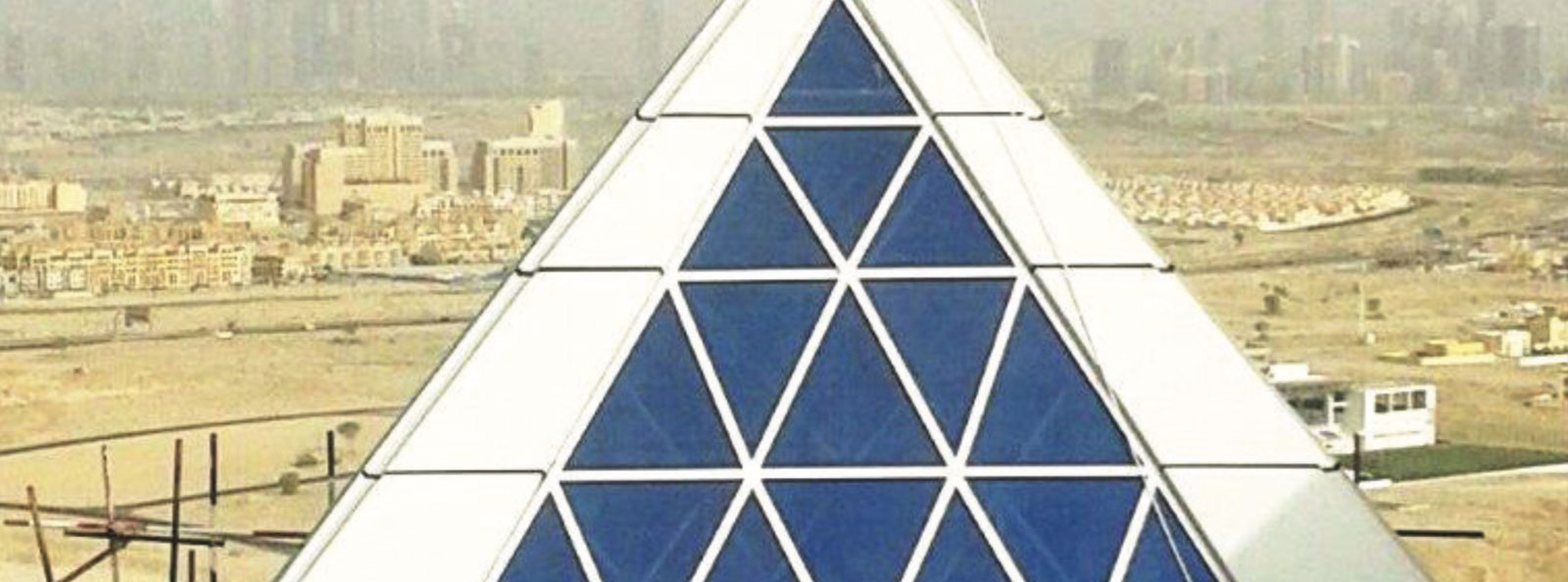 ОАЭ Seeraj Tower